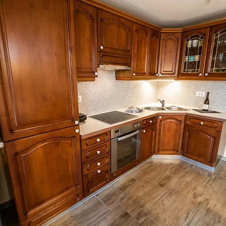 بيت للعطل With Hot Tub And Sauna Sabina Rovte