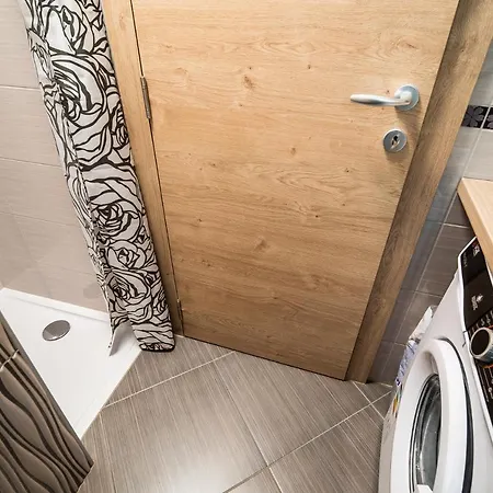 With Hot Tub And Sauna Sabina * Rovte