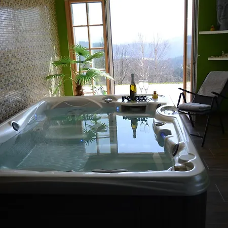 Ferienhaus With Hot Tub And Sauna Sabina