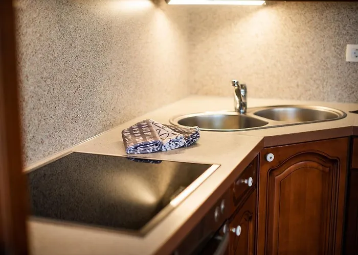 With Hot Tub And Sauna Sabina Prázdninový dům *