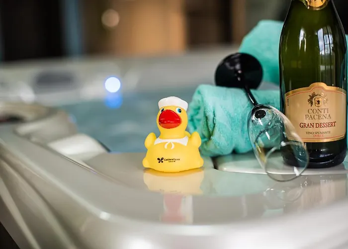 With Hot Tub And Sauna Sabina Prázdninový dům *