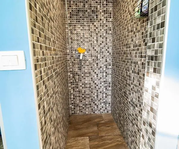 Prázdninový dům With Hot Tub And Sauna Sabina *