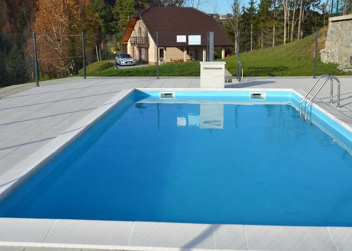 With Hot Tub And Sauna Sabina Prázdninový dům